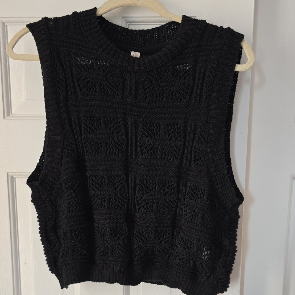 Black Sleeveless Crochet Top